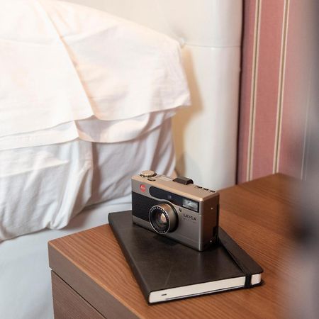 ホテル ラ グランデ ベレッツア ローマ エクステリア 写真